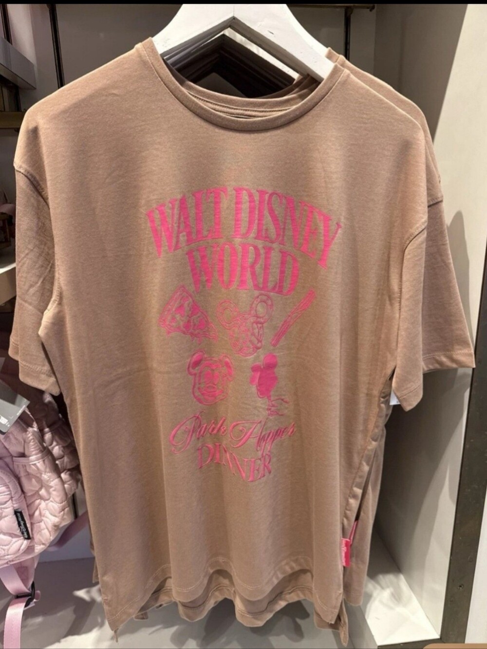 2026 WDW Disney Park Hopper Dinner Short Sleeve Women's T-Shirt L BNWT